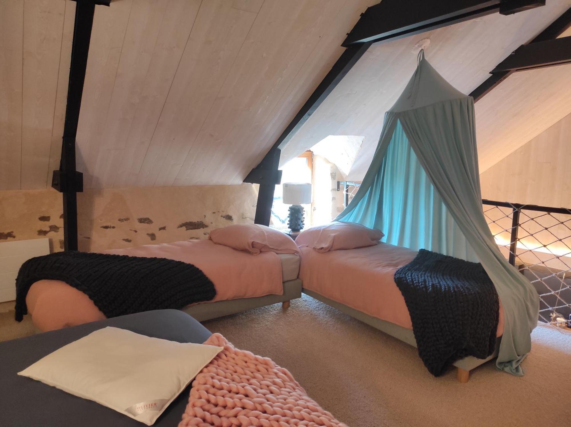 La Ville Es Riez Chambre D'Hotes Corseul Εξωτερικό φωτογραφία